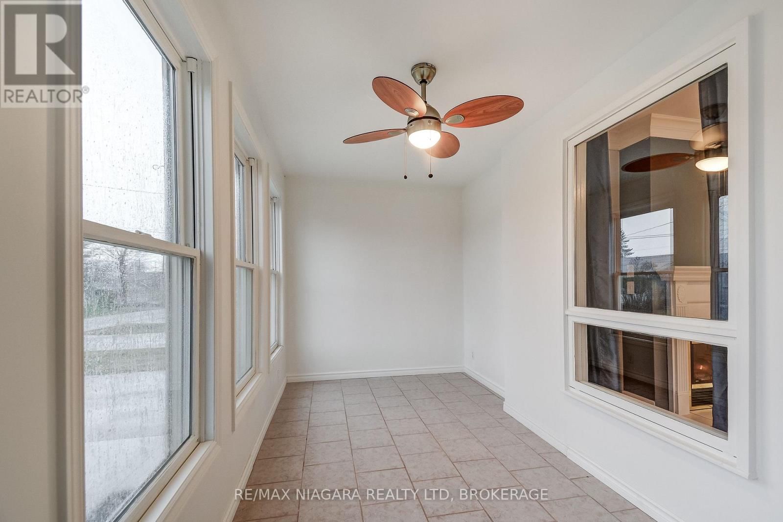 71 JOSEPH STREET Image 12