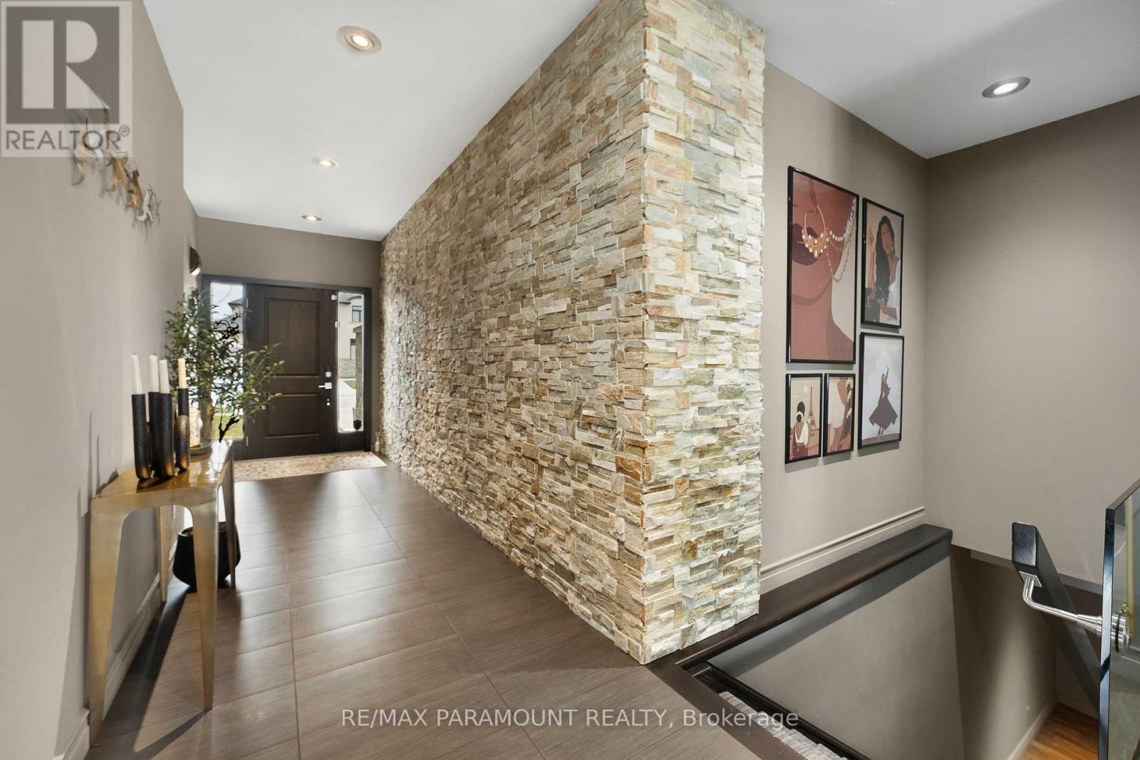 4061 ST FRANCIS CRESCENT Image 21