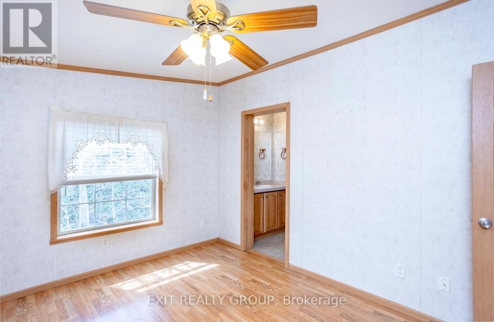 5-152 CONCESSION ROAD 11 W Image 15