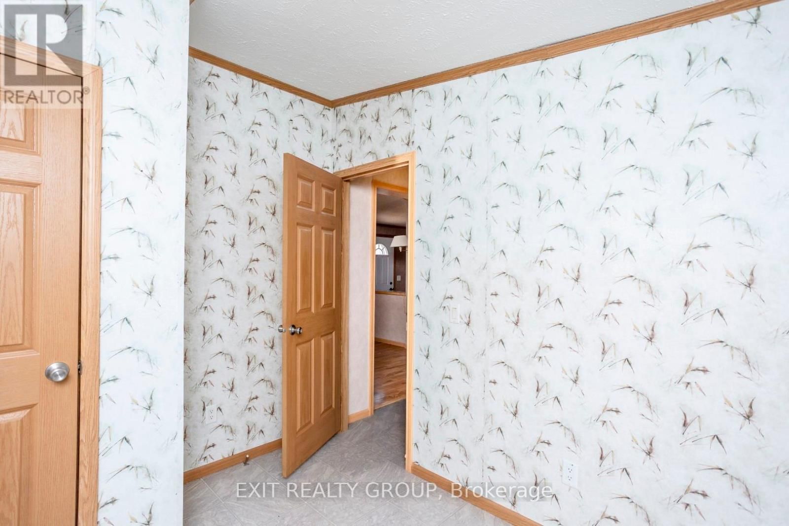 5-152 CONCESSION ROAD 11 W Image 25