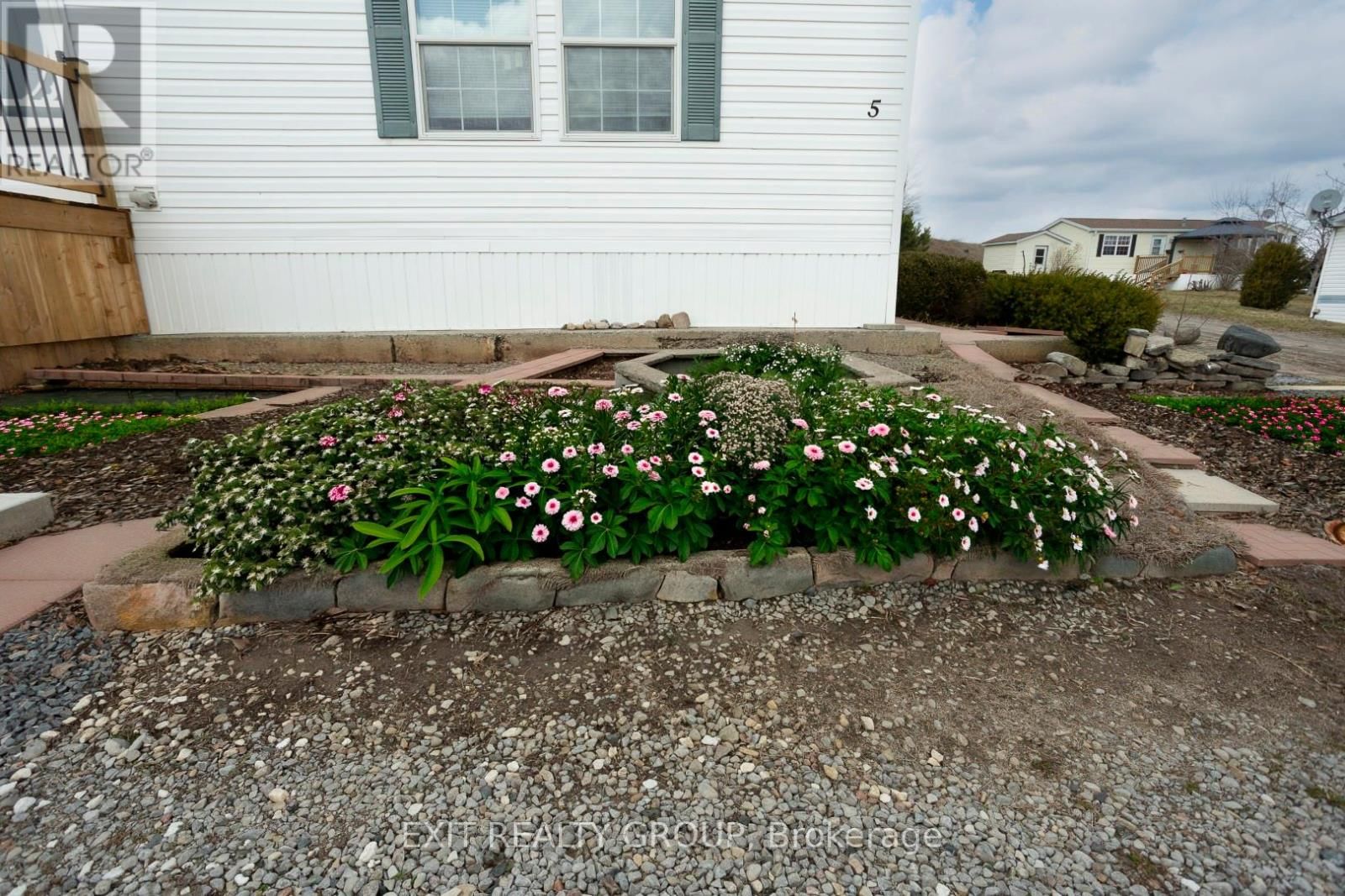 5-152 CONCESSION ROAD 11 W Image 30