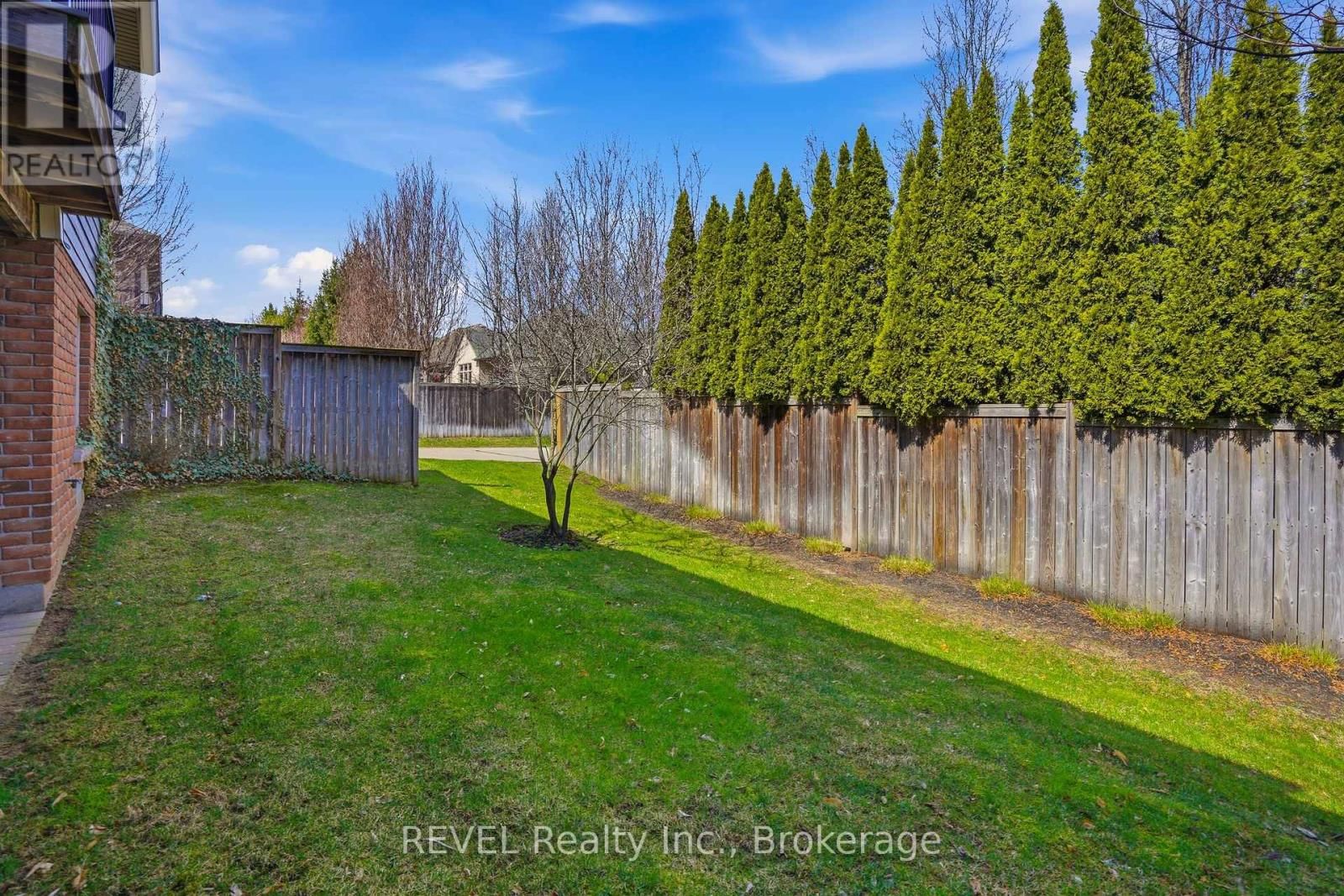 20 CRIMSON DRIVE Image 38