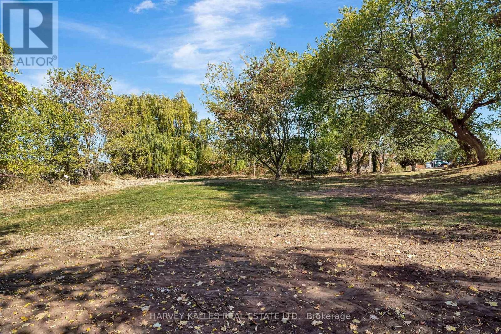 8 - 4427 COUNTY ROAD Image 18