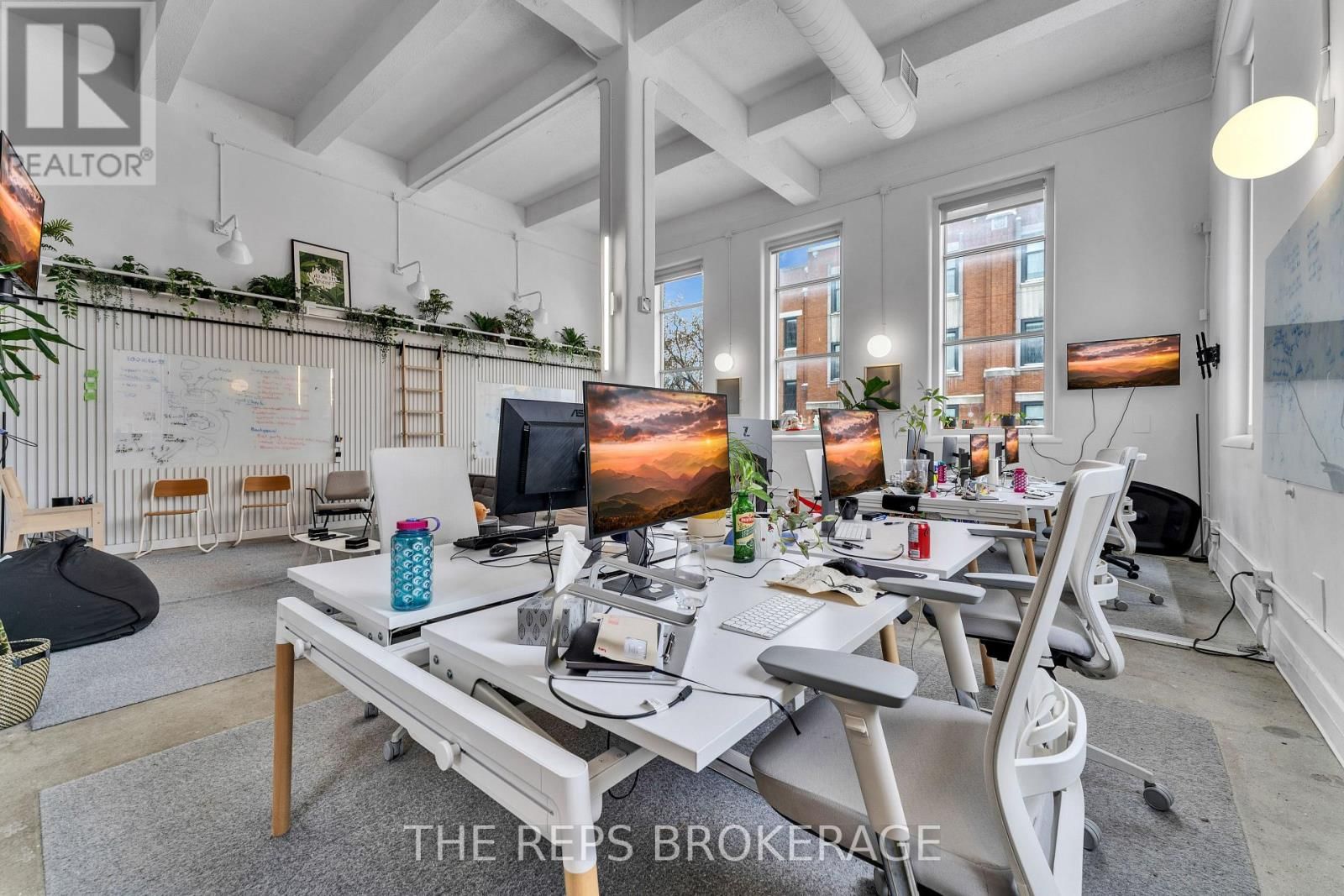 43-45 ECCLES STREET WEST Image 11