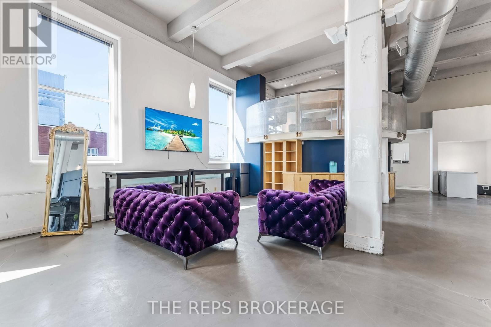 43-45 ECCLES STREET WEST Image 36