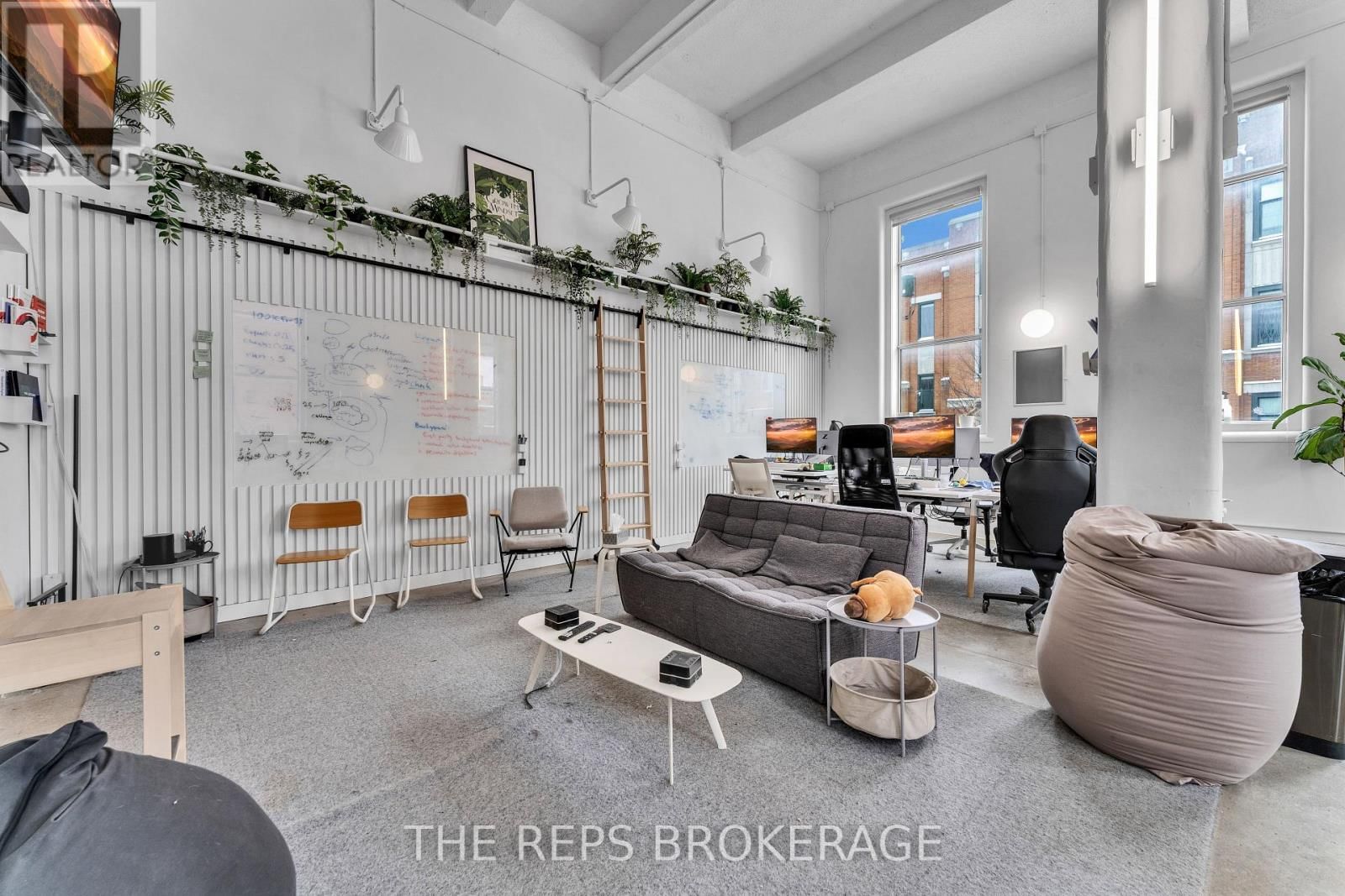 43-45 ECCLES STREET WEST Image 4