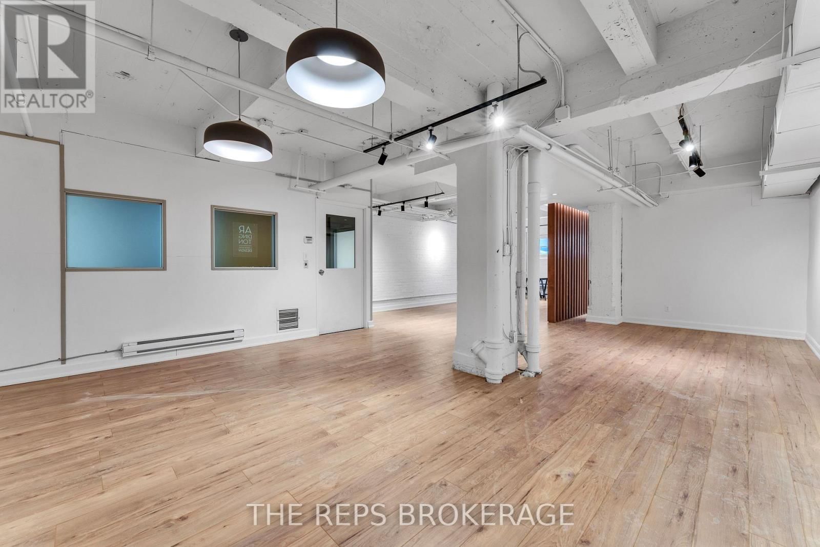 43-45 ECCLES STREET WEST Image 49