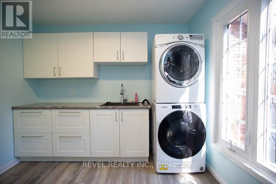 23 SCARFE GARDENS Image 20