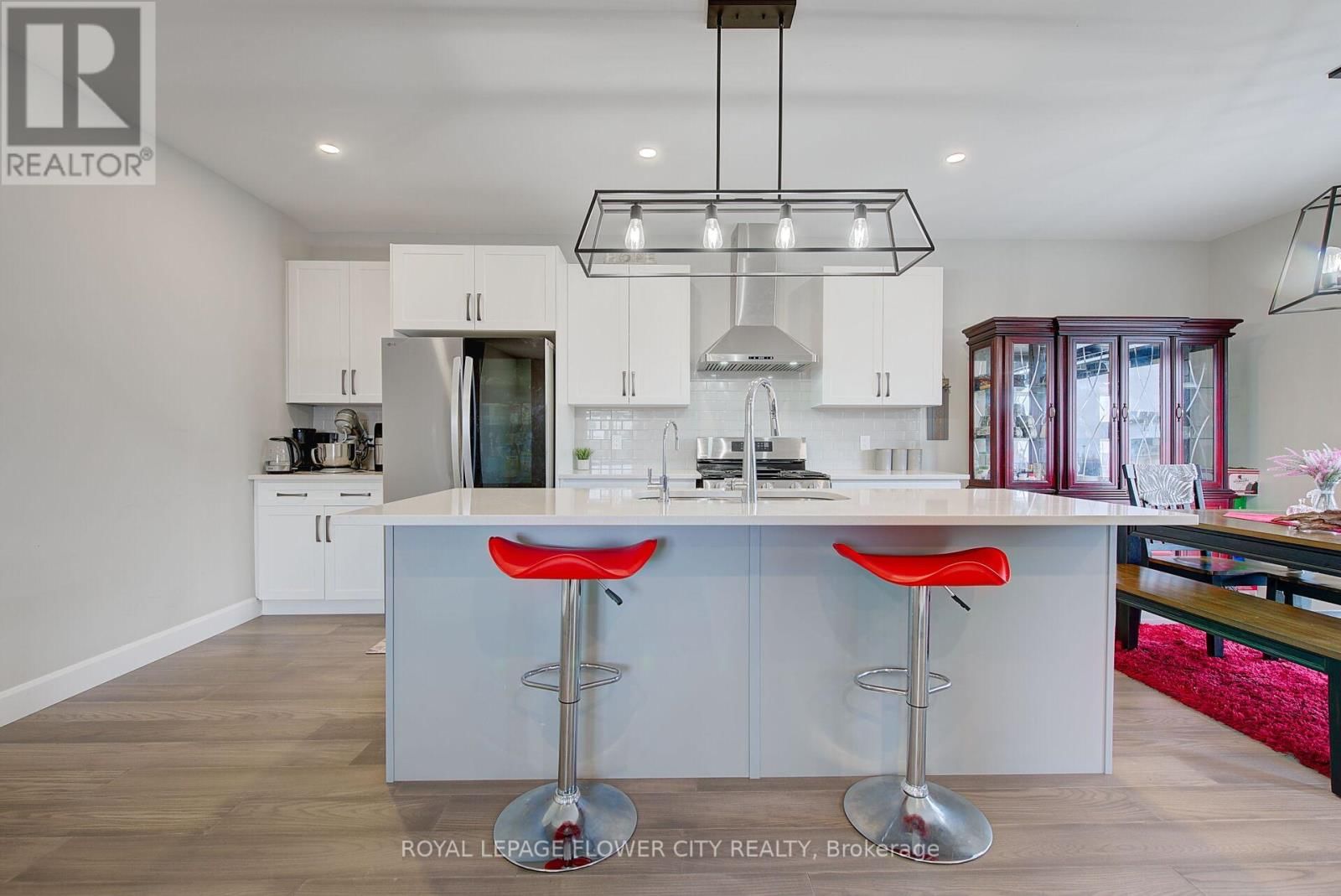 3817 AYRSHIRE AVENUE Image 14