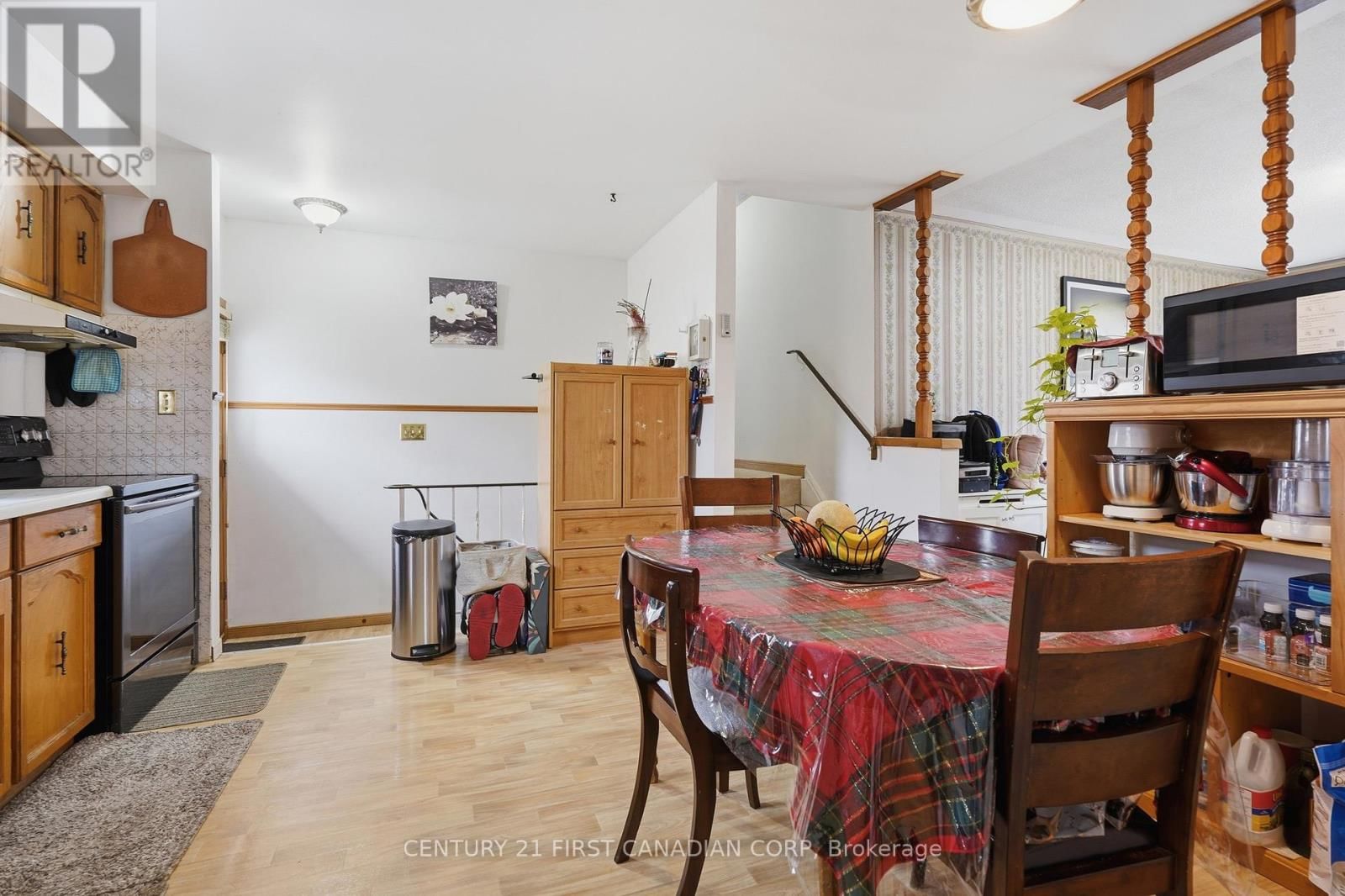 99 MURIEL CRESCENT Image 15