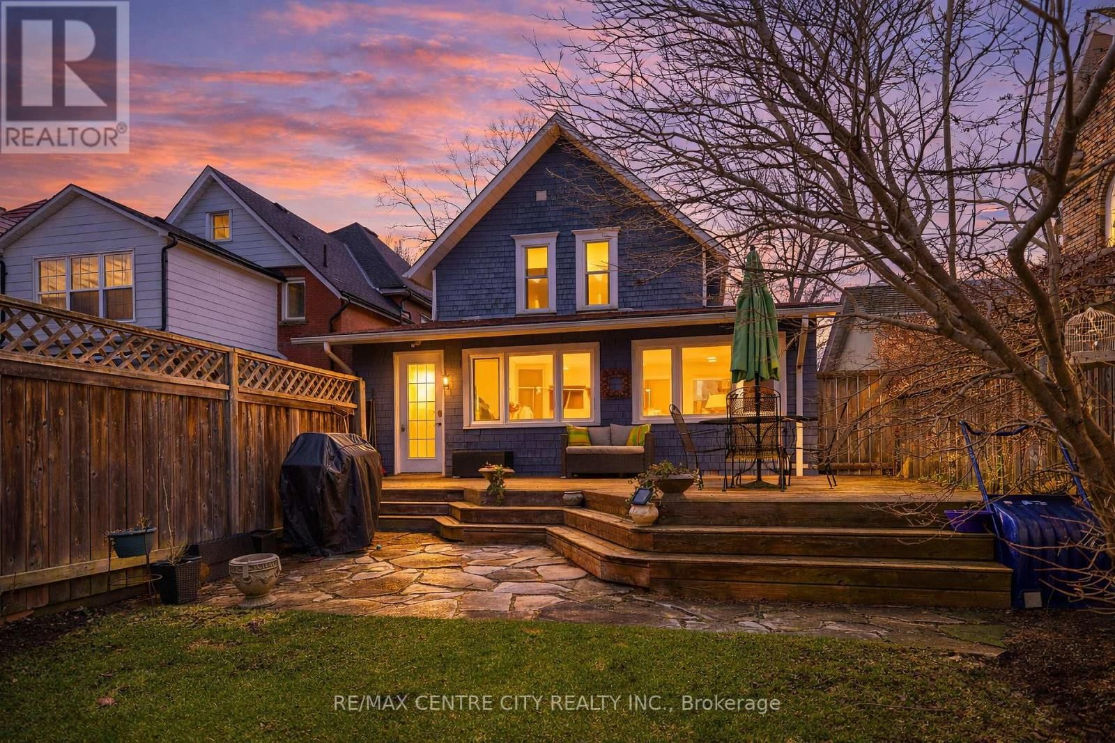 12 ROSEBERY PLACE Image 11