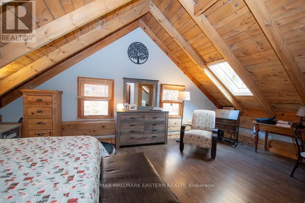 371-B GODOLPHIN ROAD Image 6