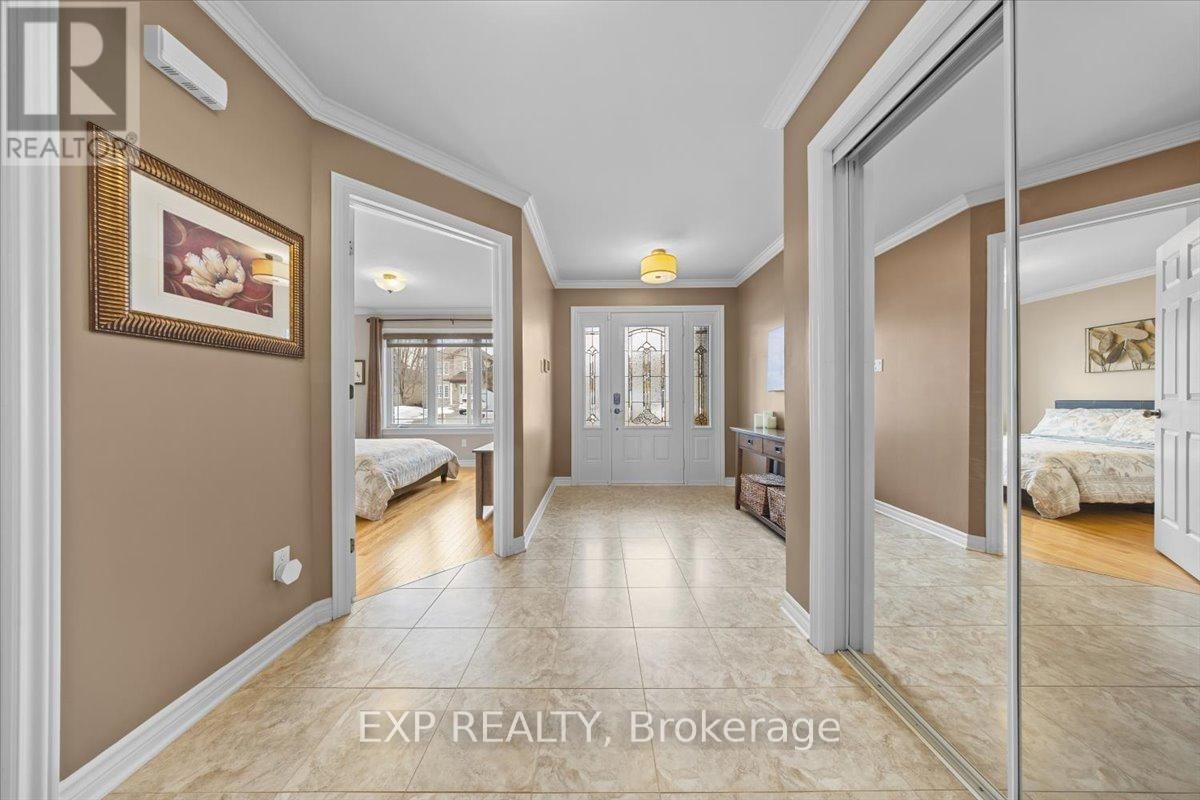 35 HONORE CRESCENT Image 4