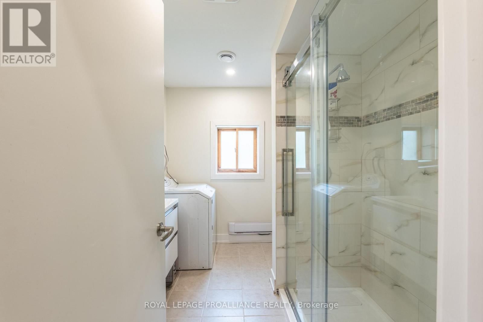 75 HOUSTON LANE Image 37