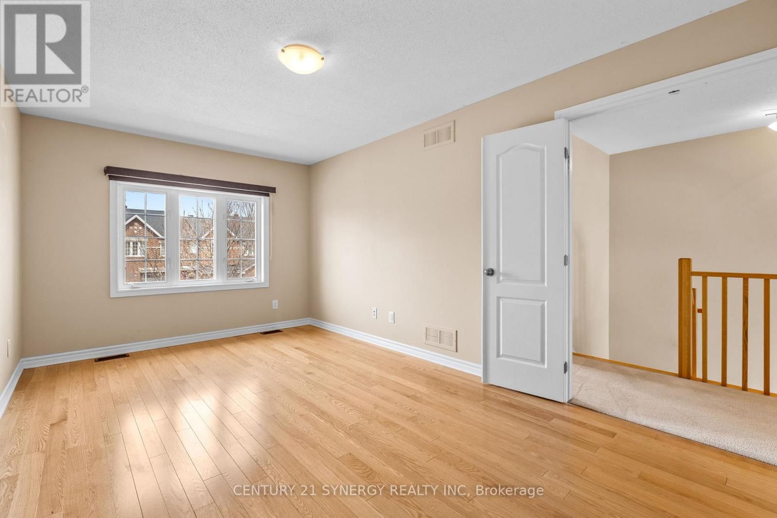 430 FOXHALL WAY Image 22