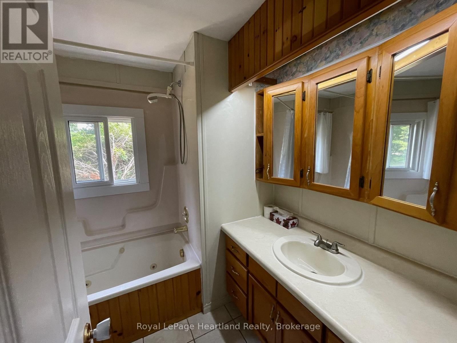 35791 BAYFIELD RIVER ROAD Image 14