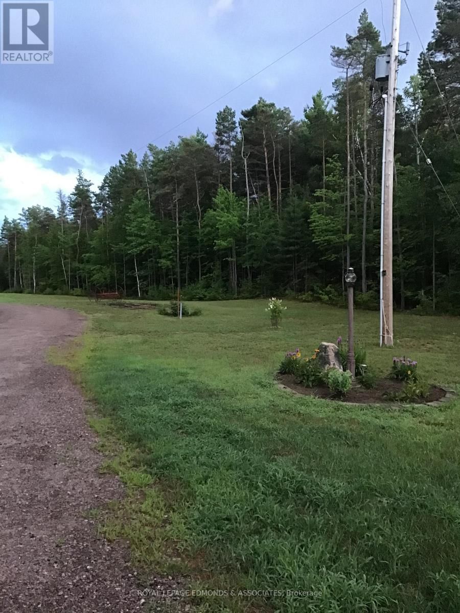 768 AIRPORT ROAD Image 42