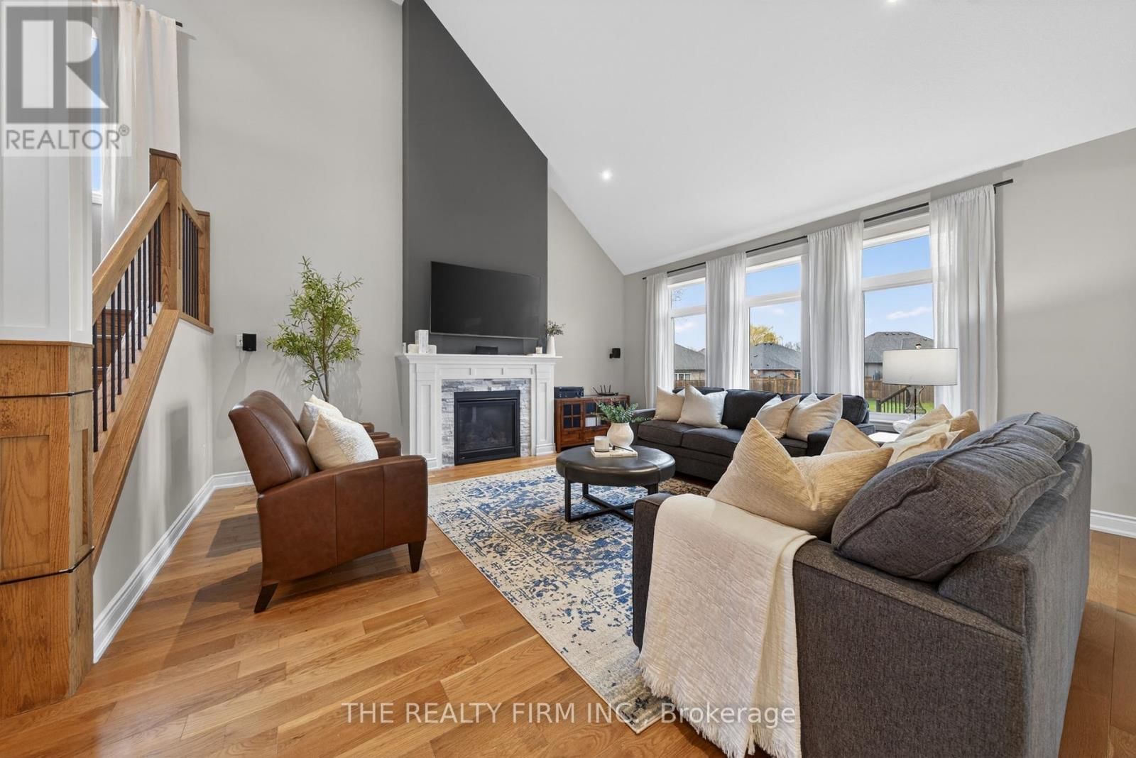 15 OSCAR DAVIS COURT Image 10