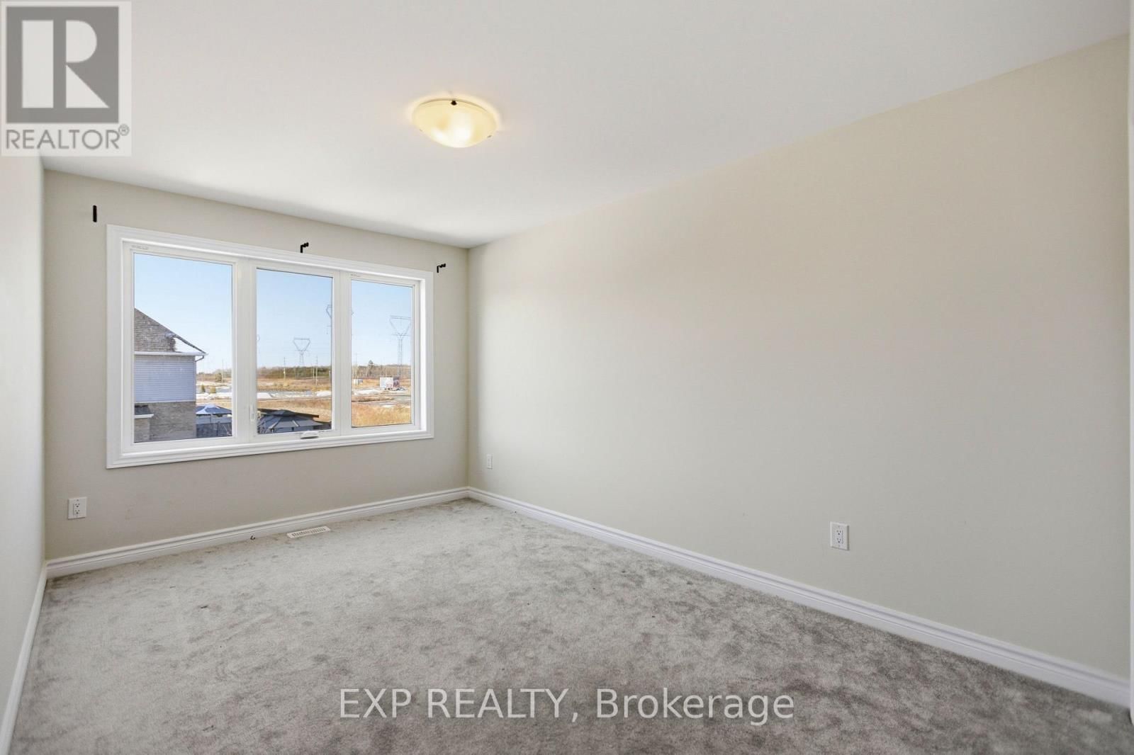 110 JARDINIERE STREET Image 16