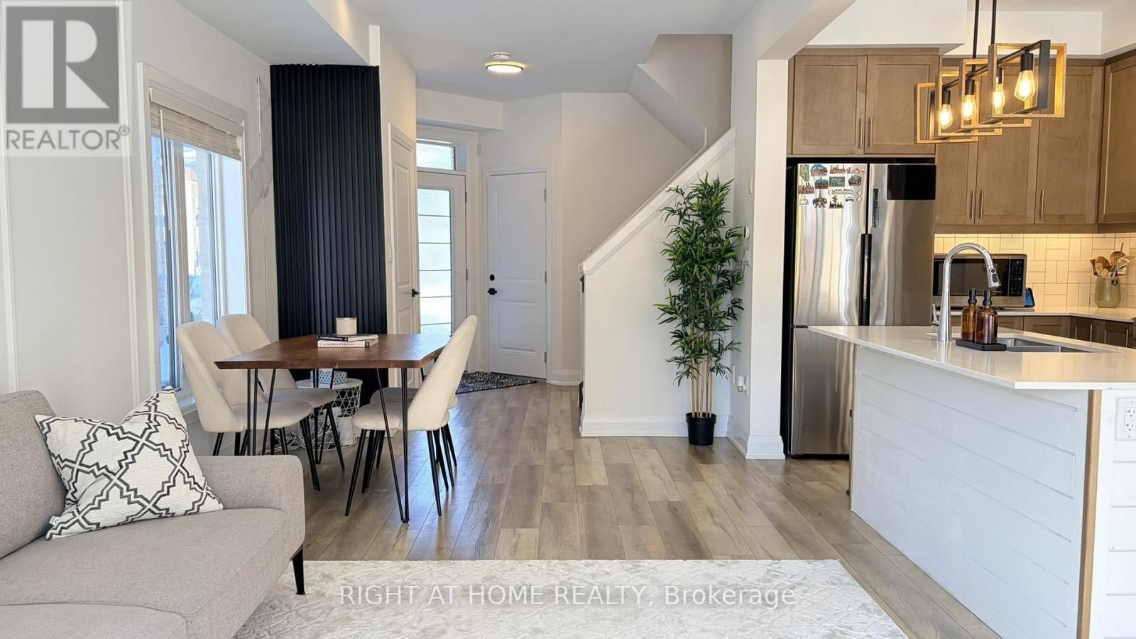 205 LONGBOAT RUN WEST Image 13