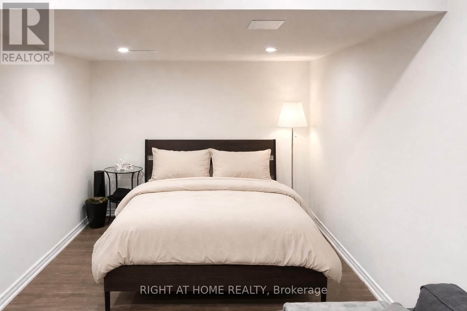 205 LONGBOAT RUN WEST Image 41