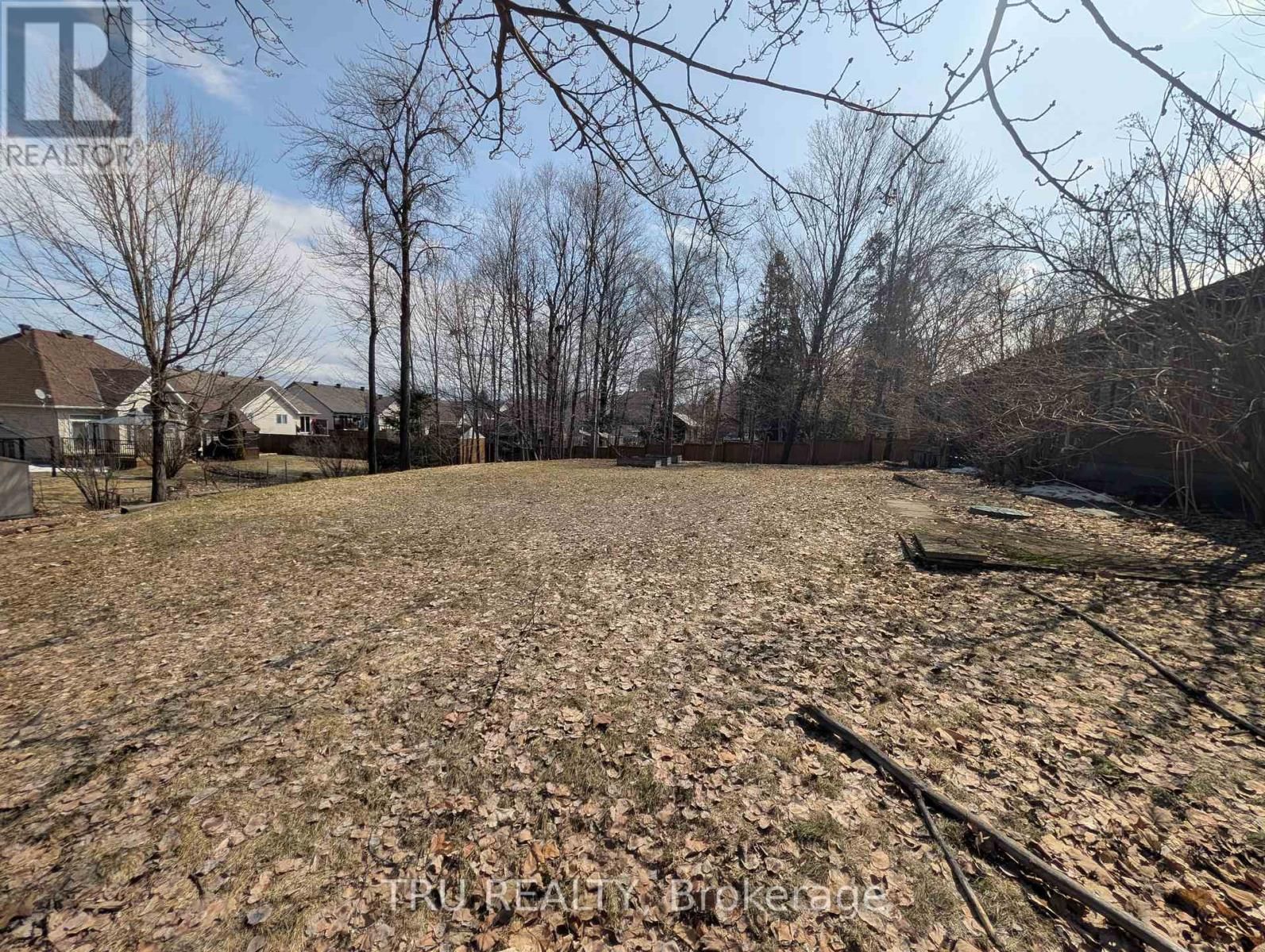 Unit A - 1083 CARP ROAD Image 26