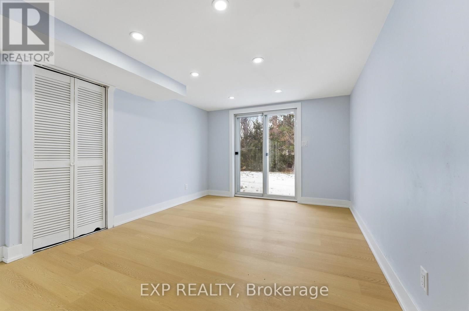 19 ALFRED DRIVE Image 12