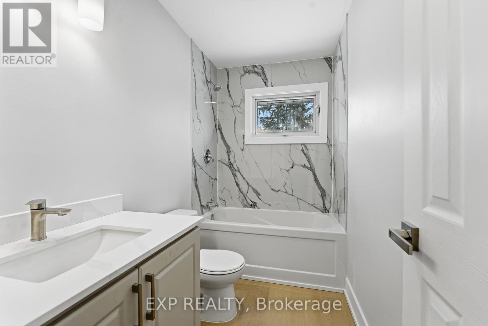 19 ALFRED DRIVE Image 14