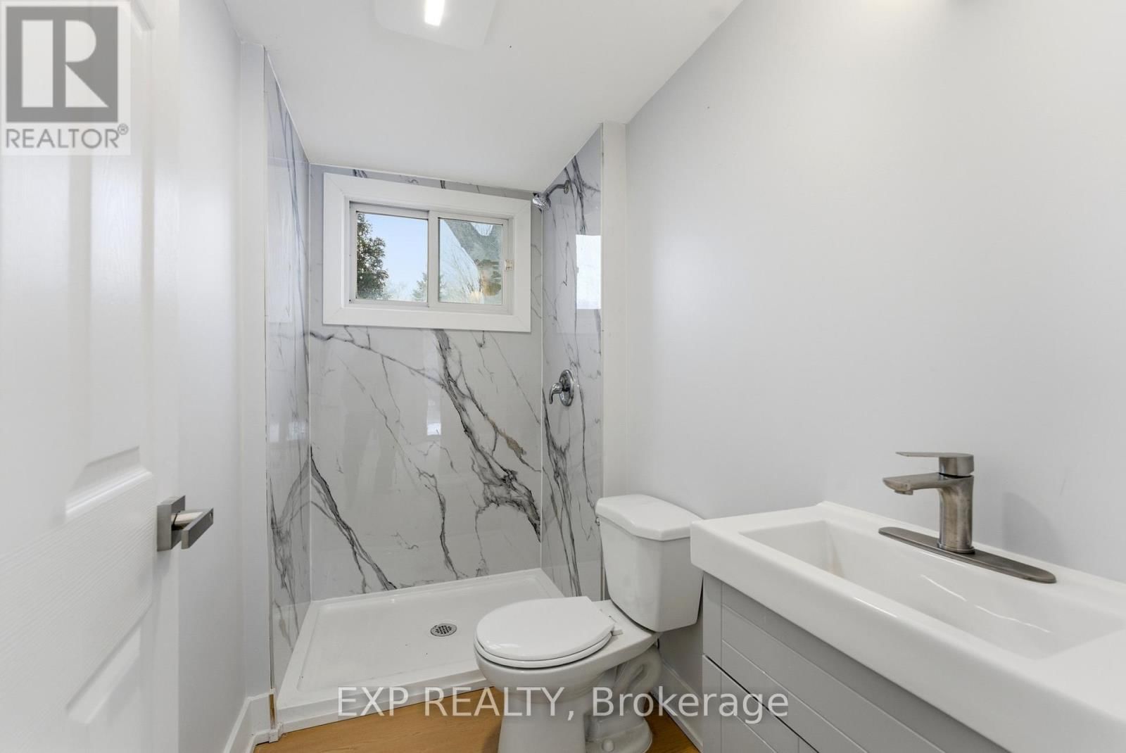 19 ALFRED DRIVE Image 15