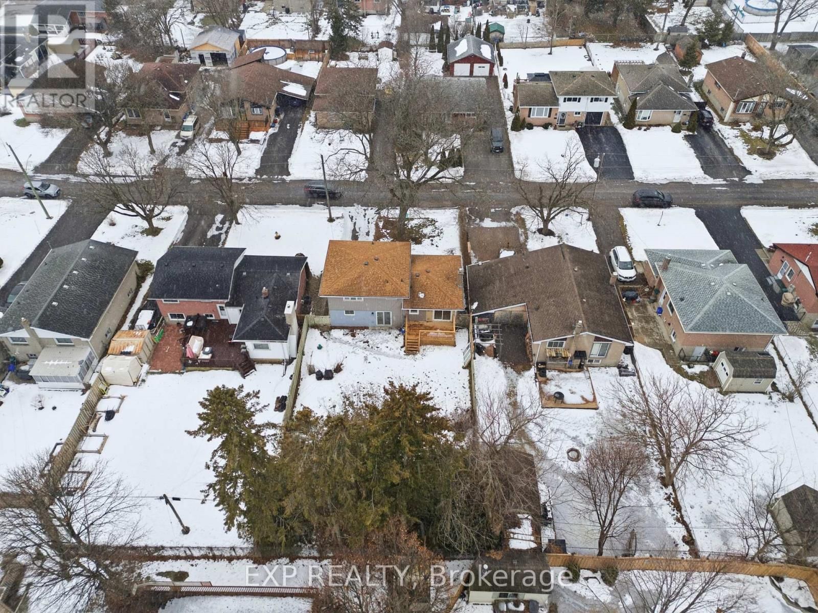 19 ALFRED DRIVE Image 34