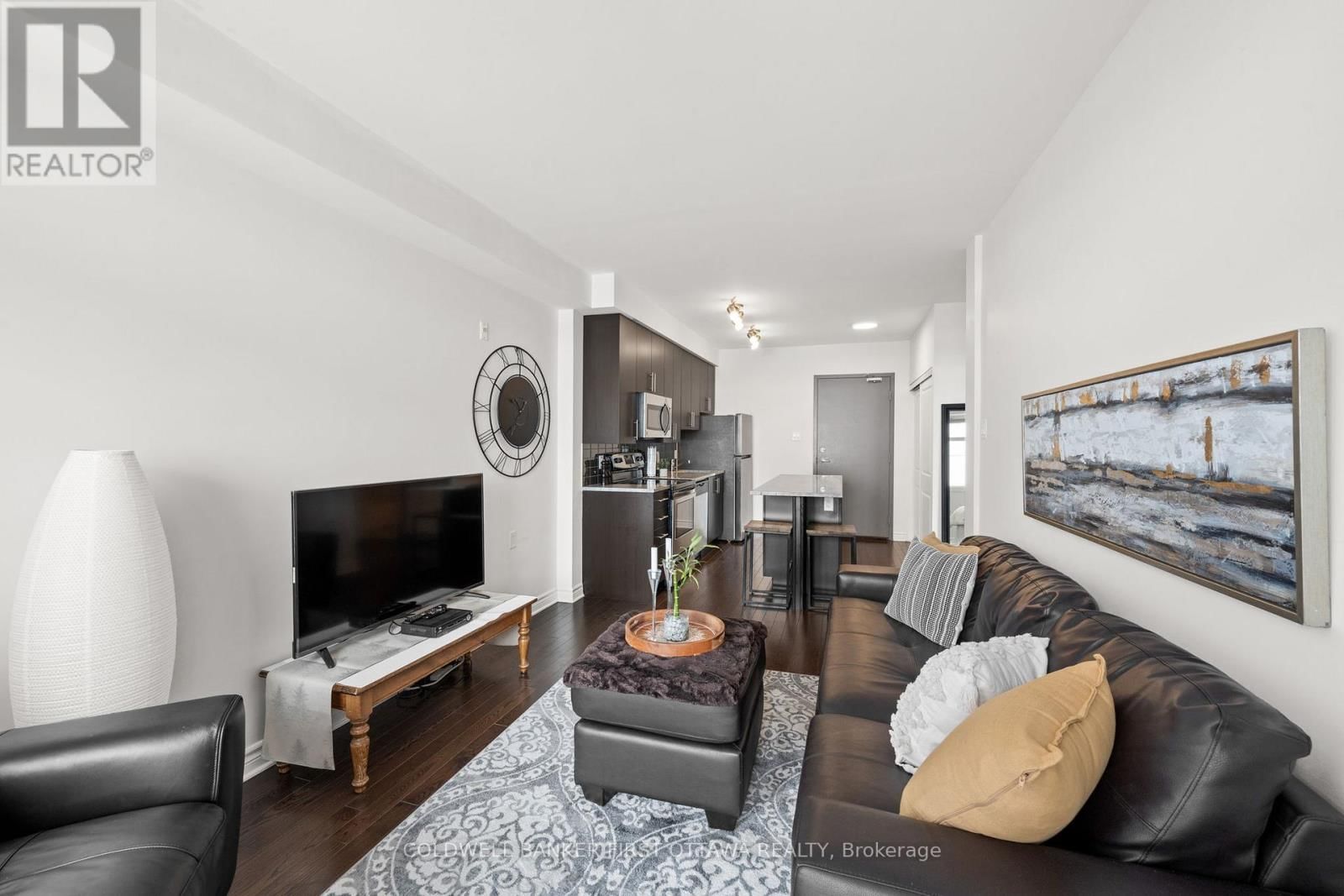 204 - 3684 FALLOWFIELD ROAD Image 18