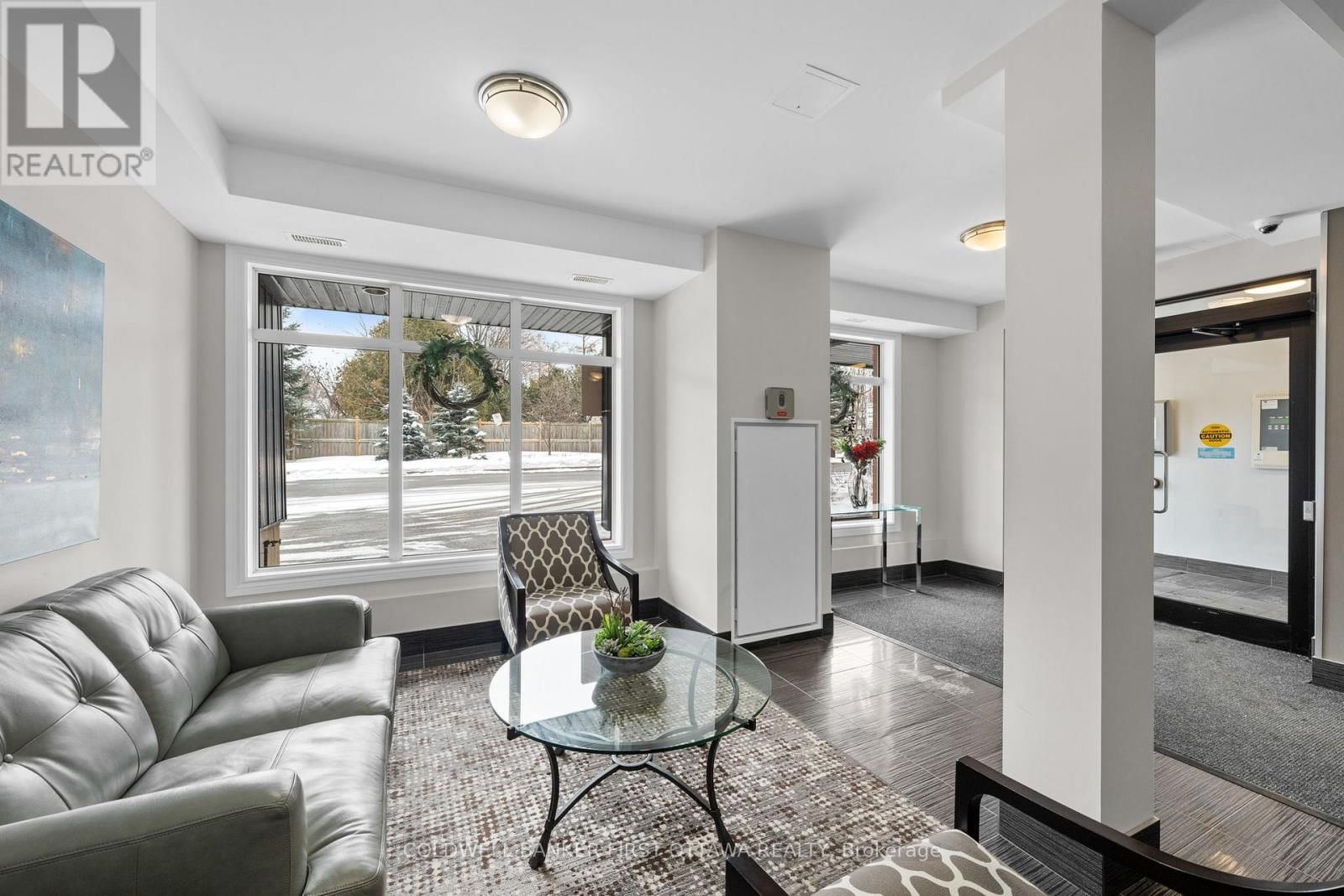 204 - 3684 FALLOWFIELD ROAD Image 5