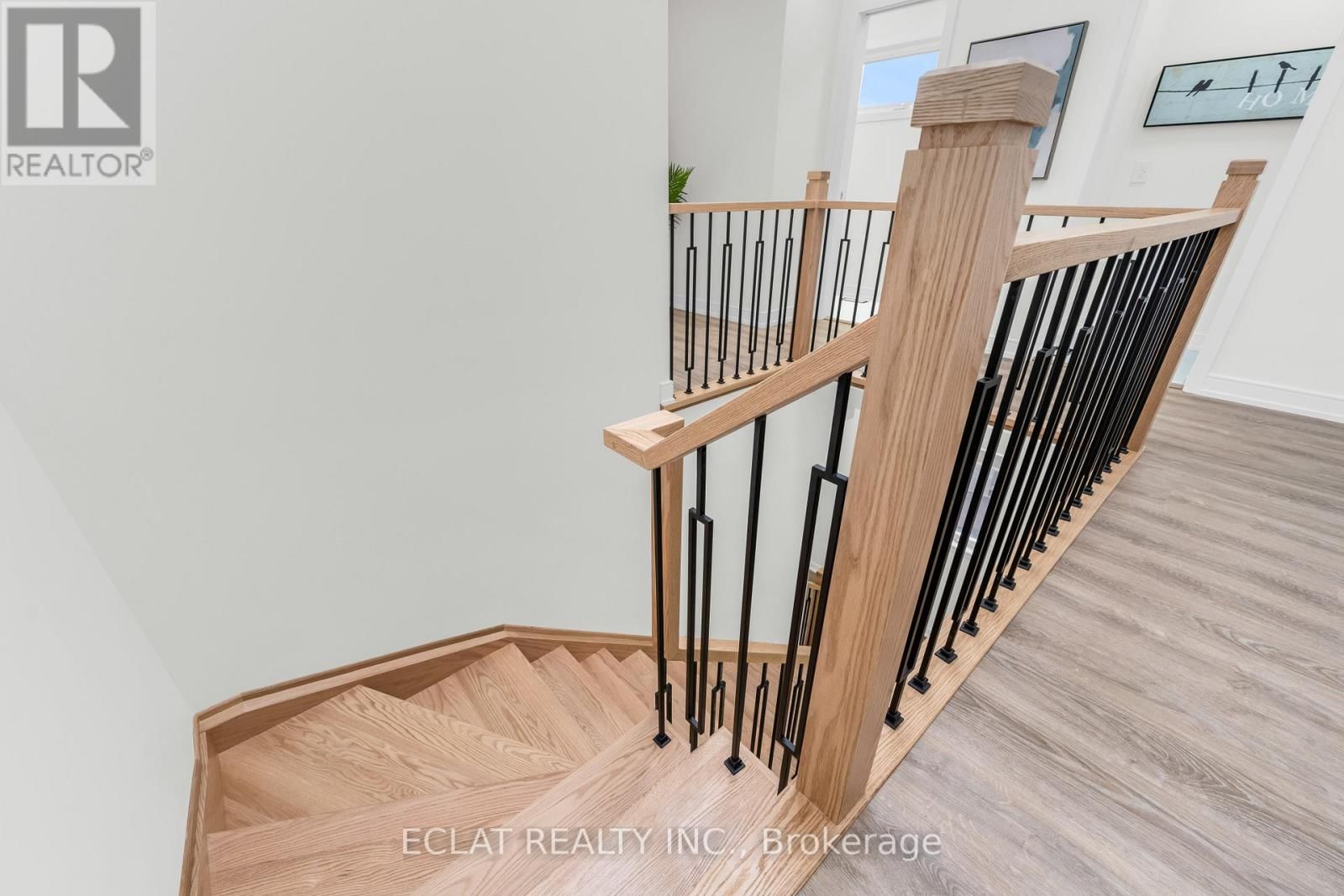 156 MILL STREET Image 15