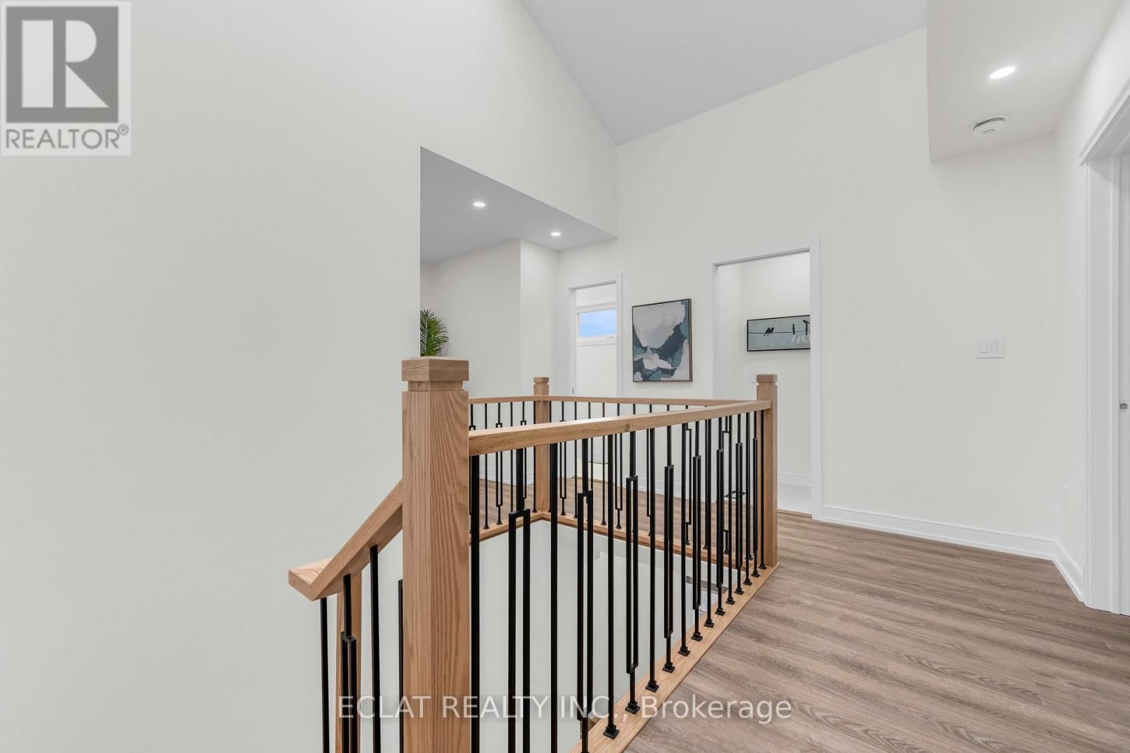 156 MILL STREET Image 16