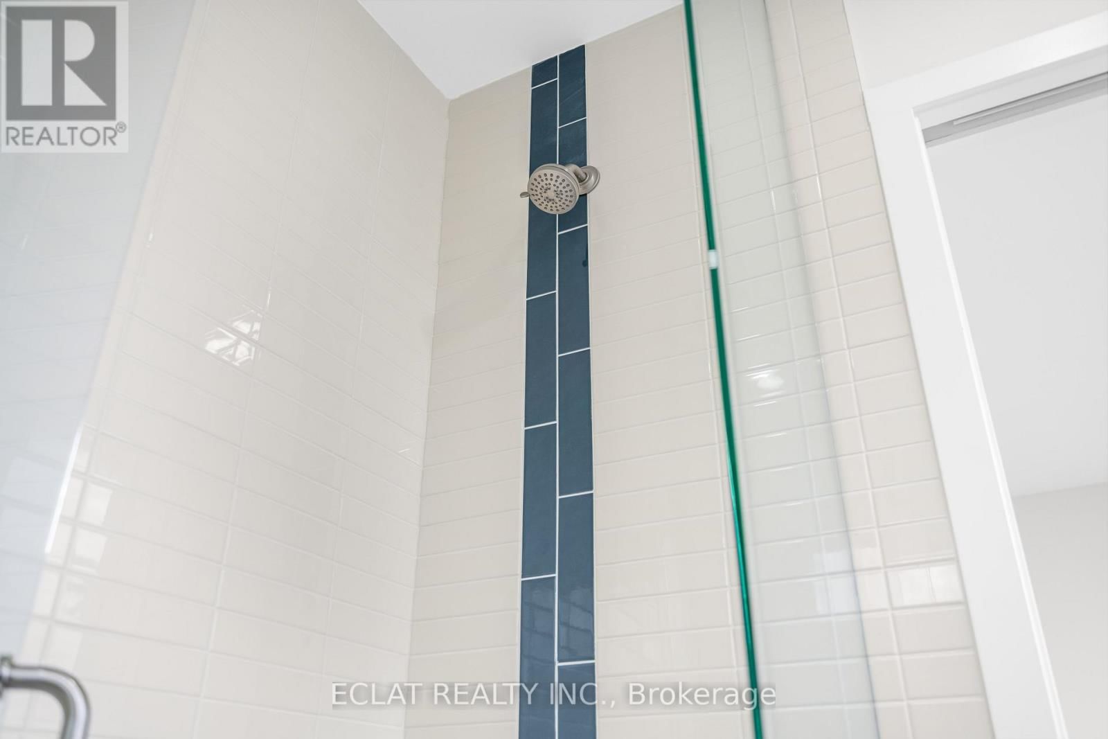 156 MILL STREET Image 31