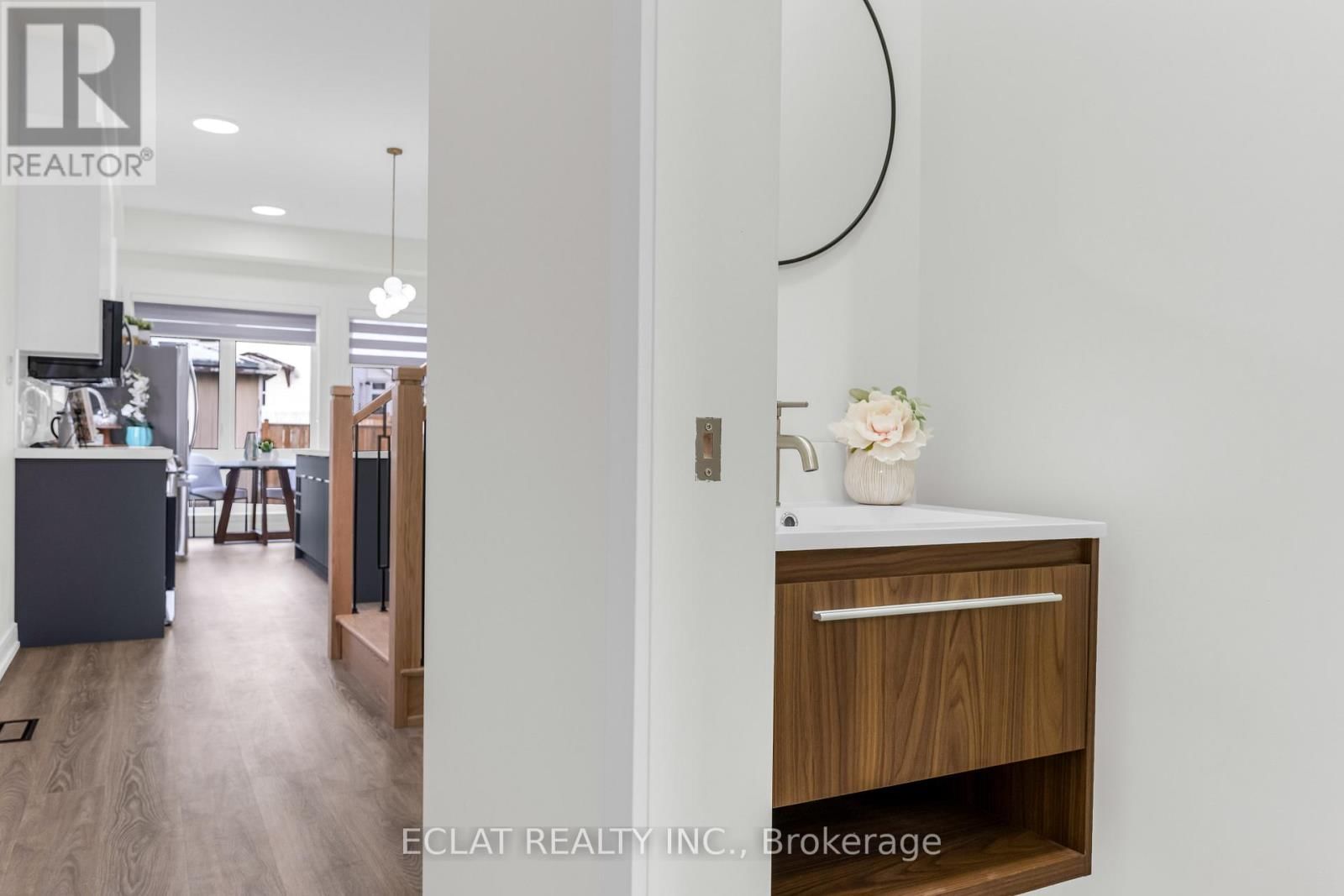 156 MILL STREET Image 4