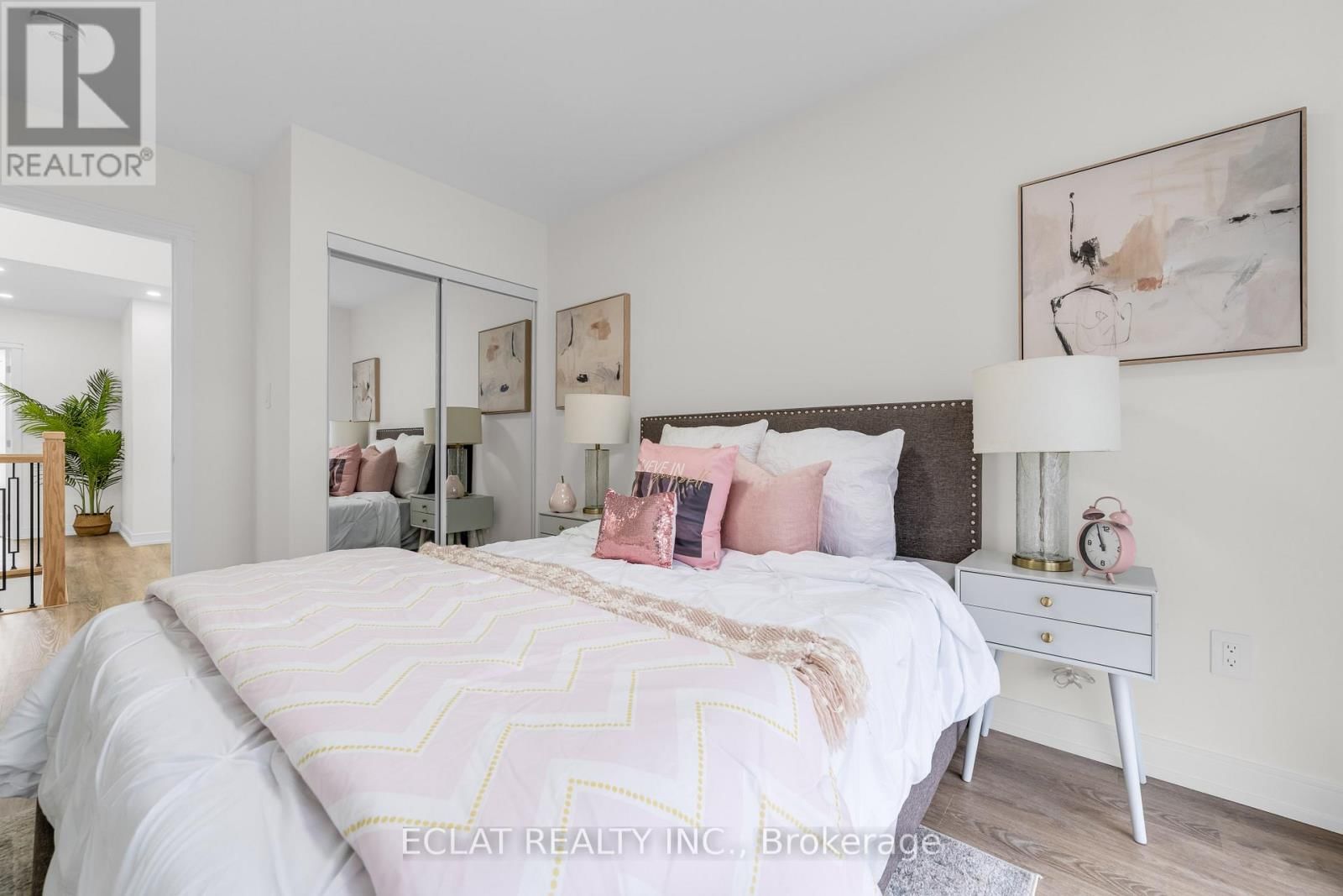 154 MILL STREET Image 23