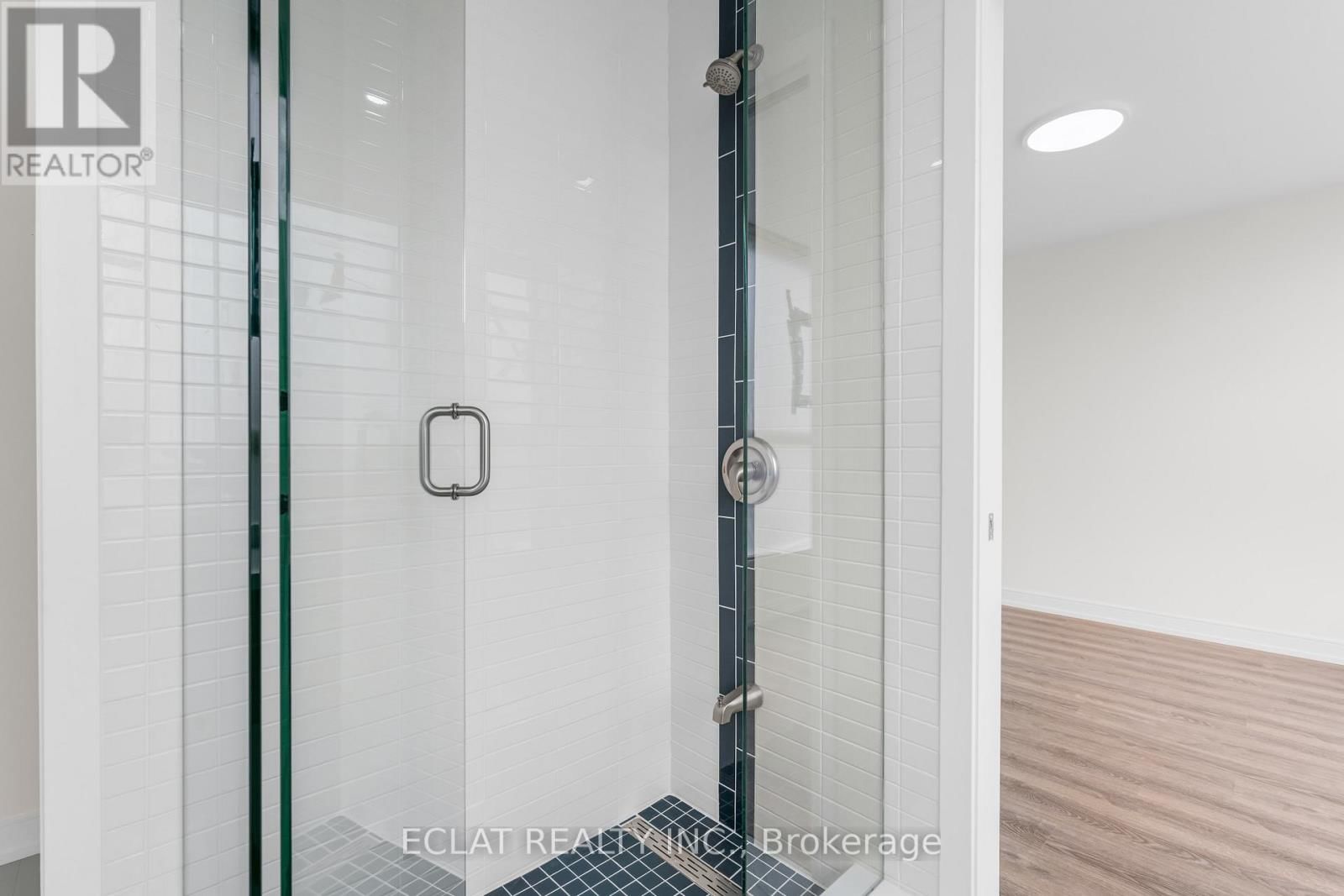 154 MILL STREET Image 28