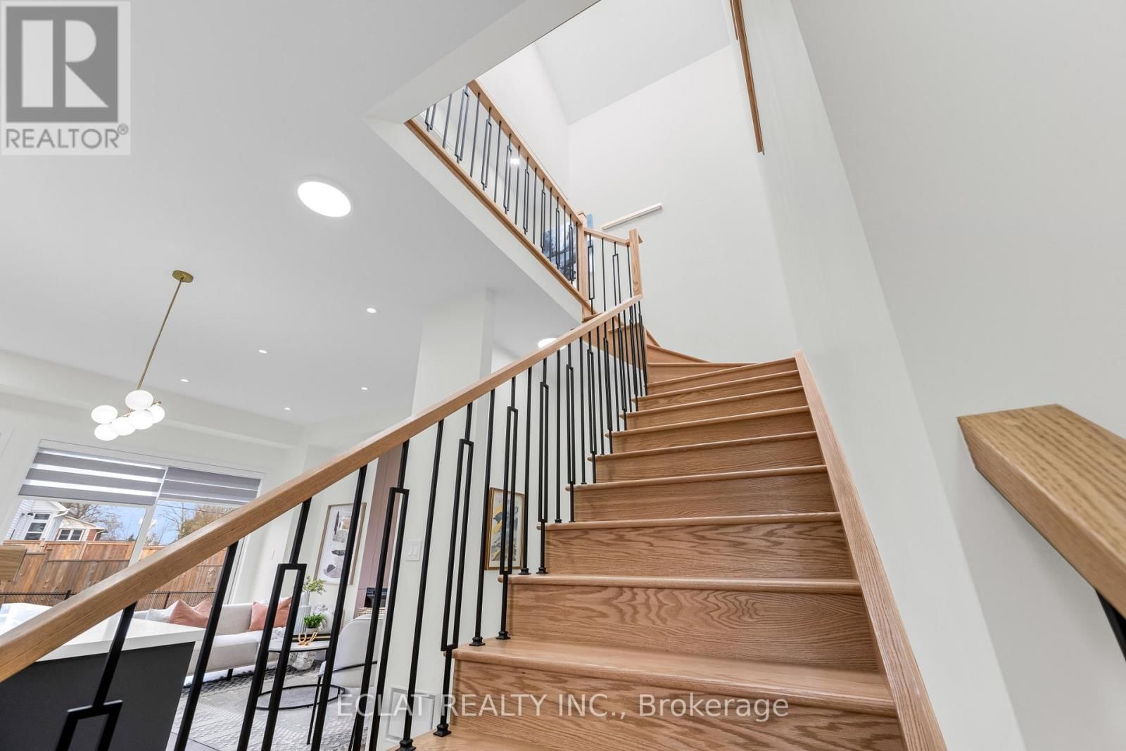 154 MILL STREET Image 8