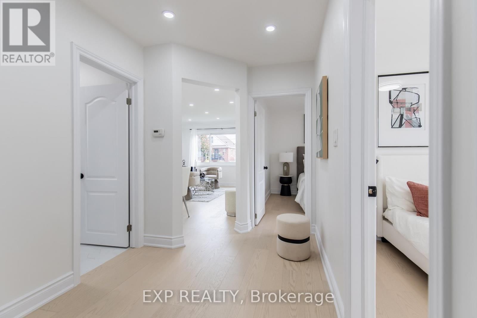 Main - 46 UPPER WALKER AVENUE Image 12