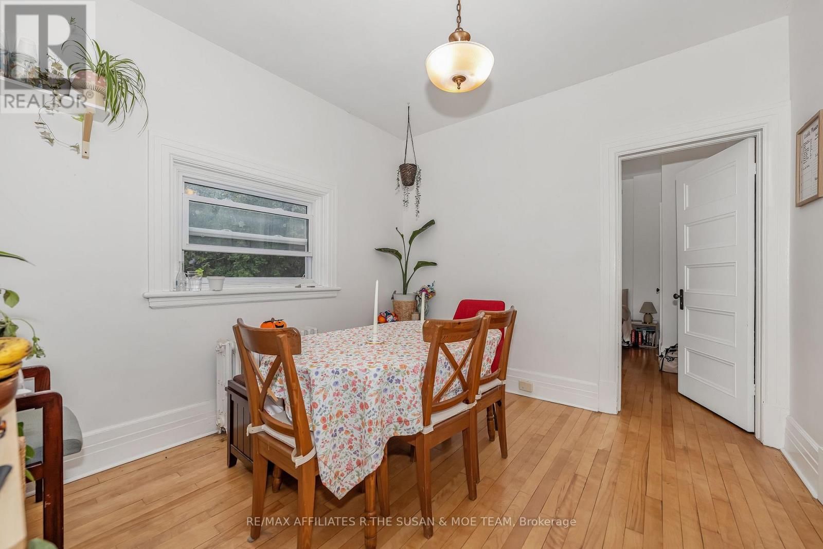 194 AUGUSTA STREET Image 31