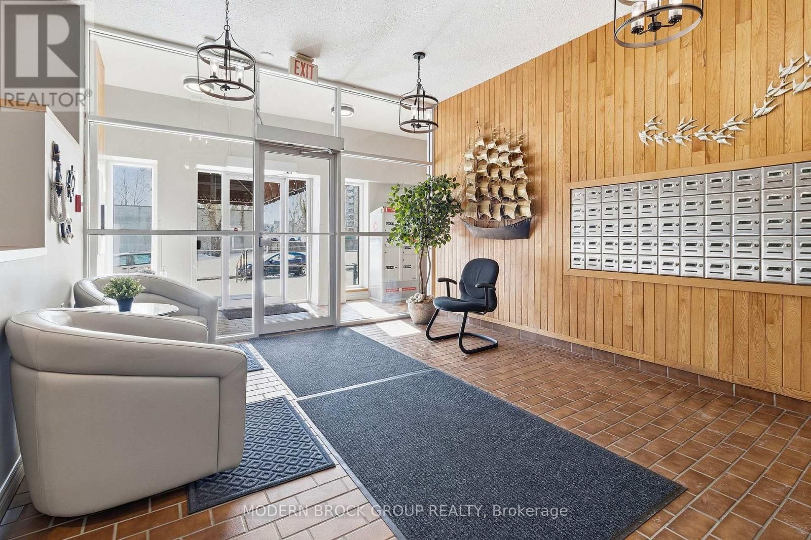 703 - 3 APPLE STREET Image 10