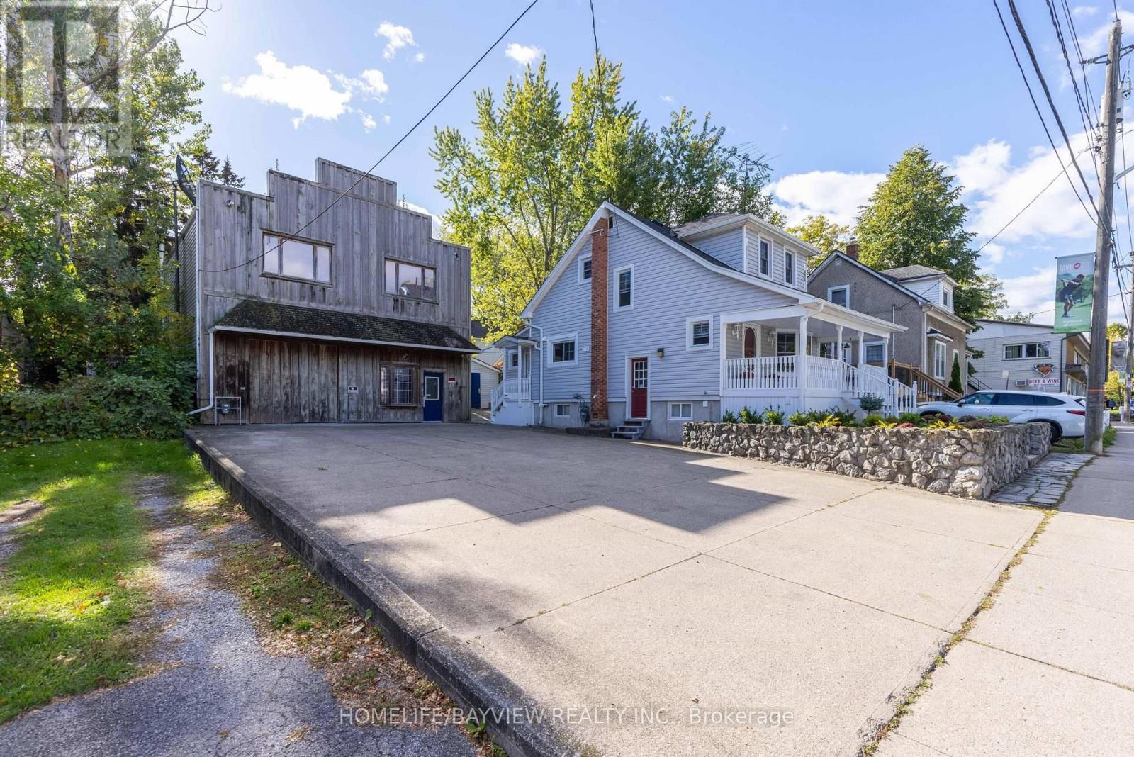 19 MAIN STREET Image 4