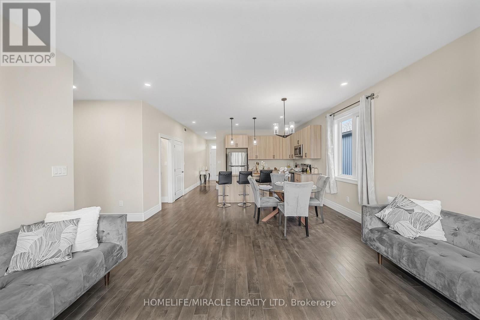 35 ALLEN STREET Image 14