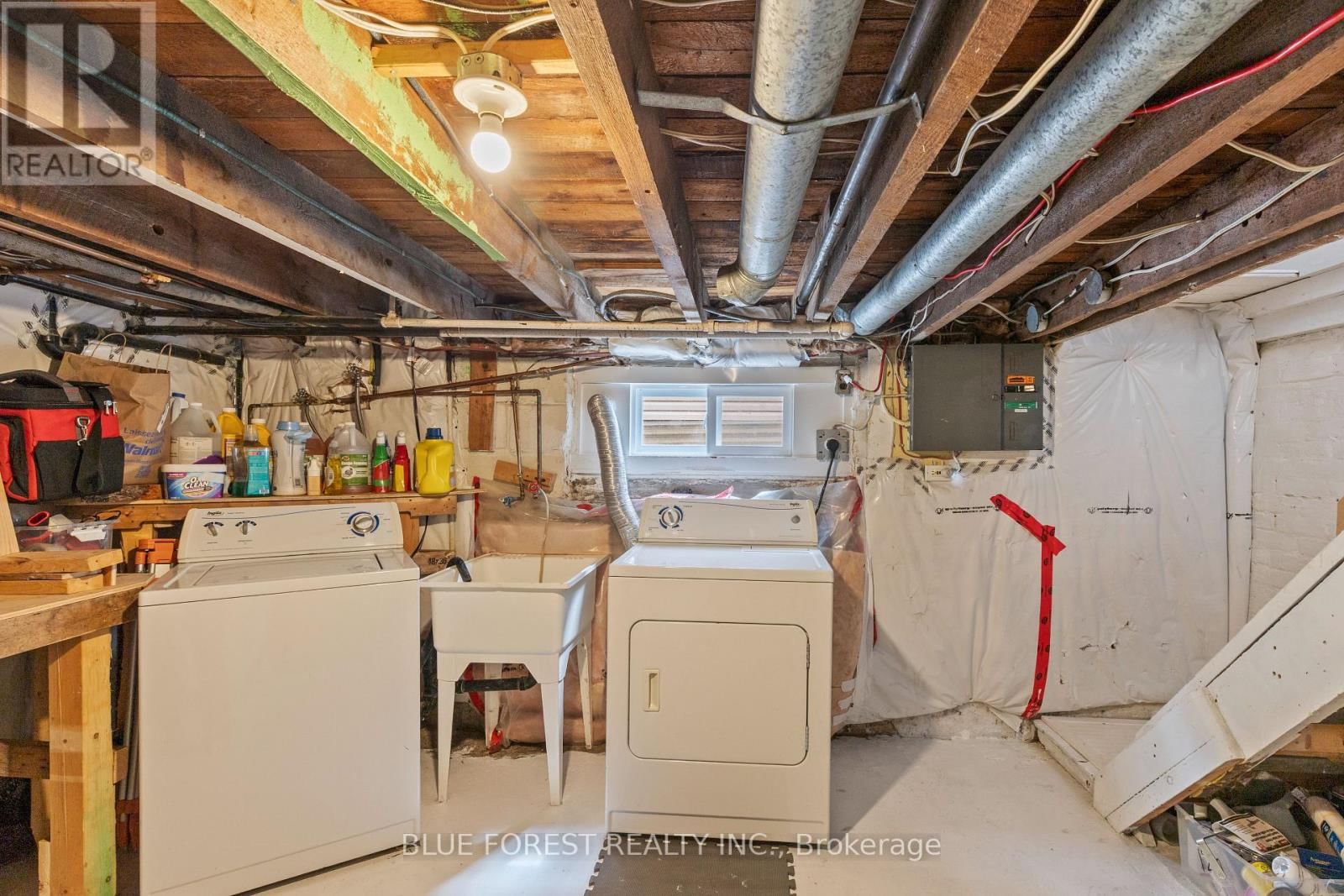 96 DREANEY AVENUE Image 23