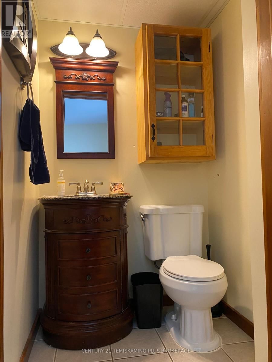 6739 HWY 11 N HIGHWAY Image 12