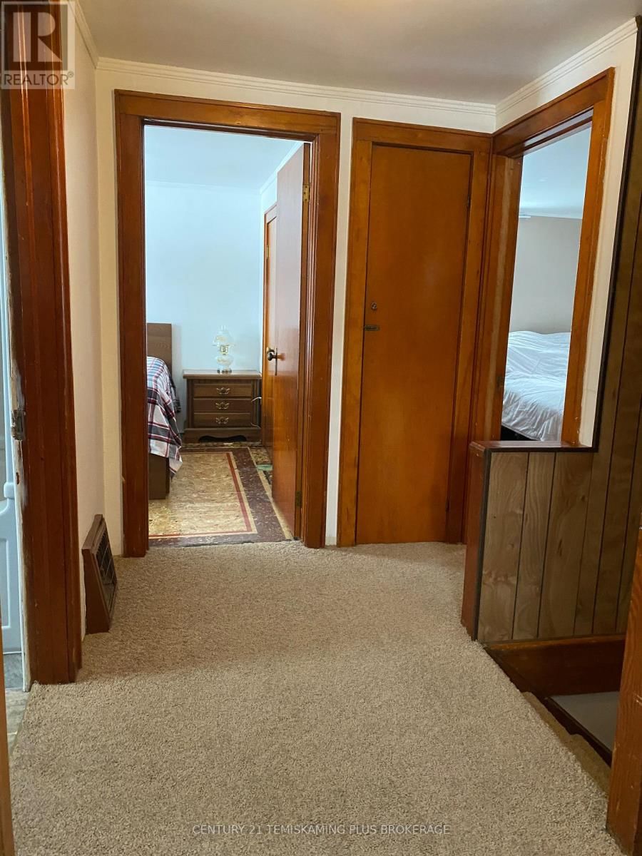 6739 HWY 11 N HIGHWAY Image 28