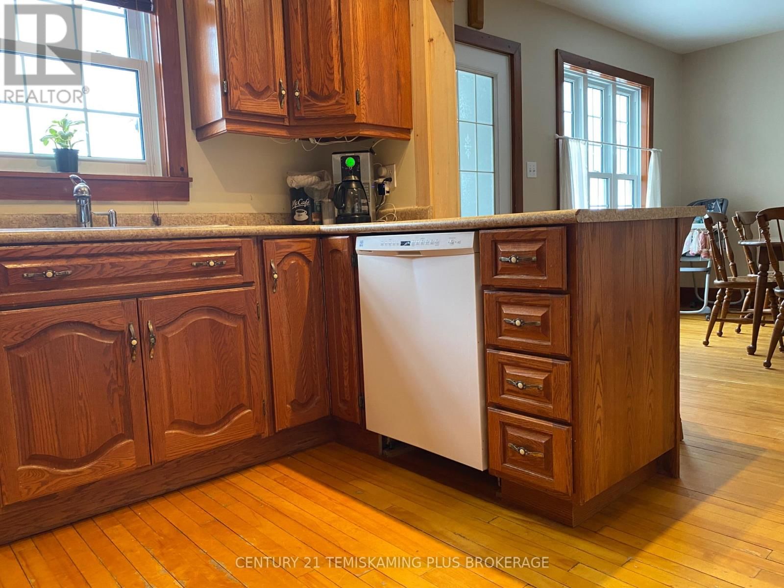 6739 HWY 11 N HIGHWAY Image 9