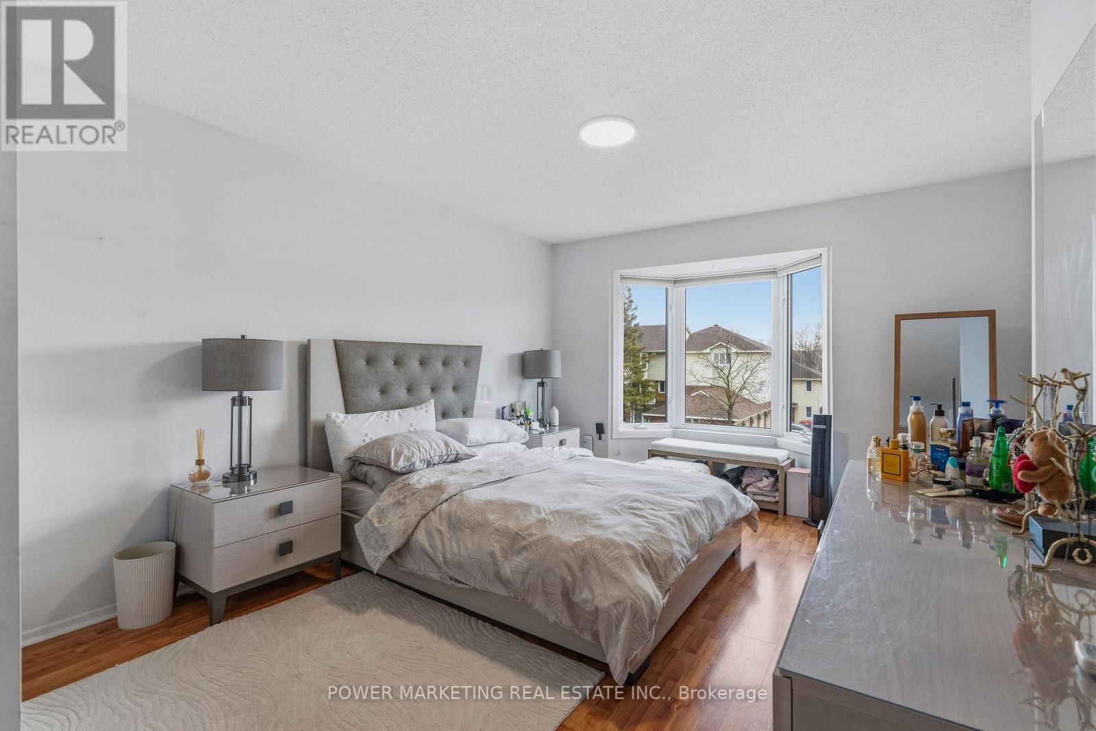 160 RUSHFORD PRIVATE Image 11