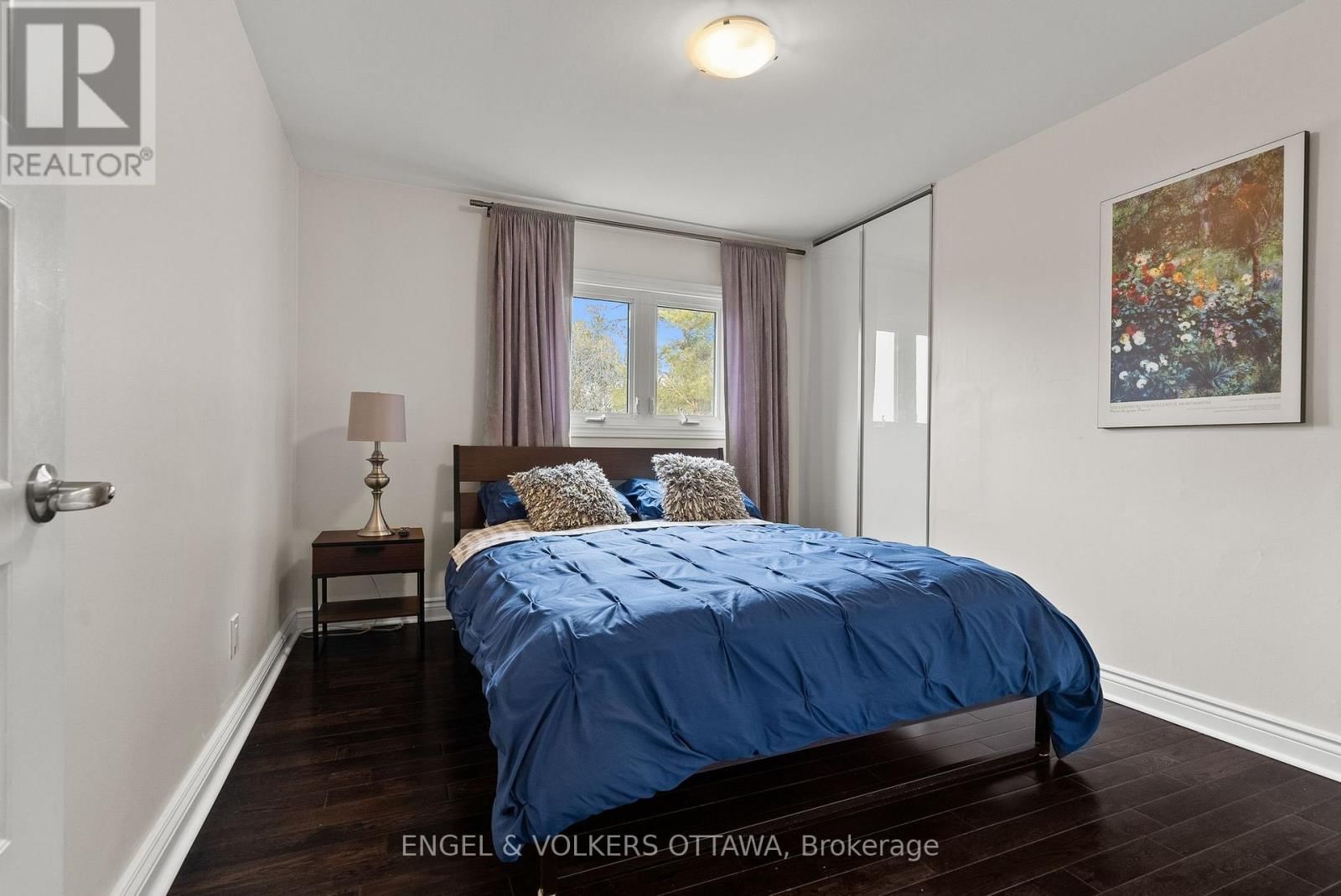 4624 ALBION ROAD Image 30